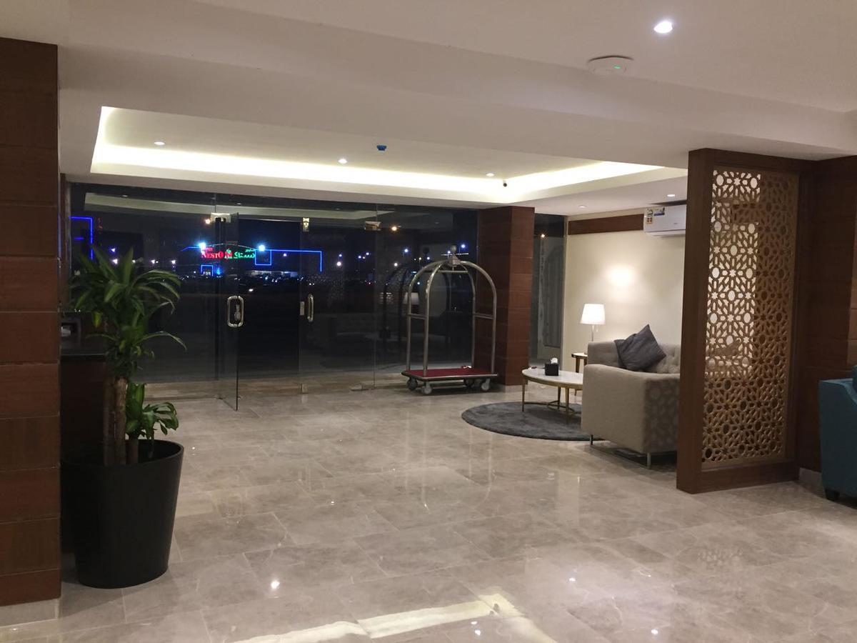 Aparthotel Asfar Plaza à Khobar Extérieur photo