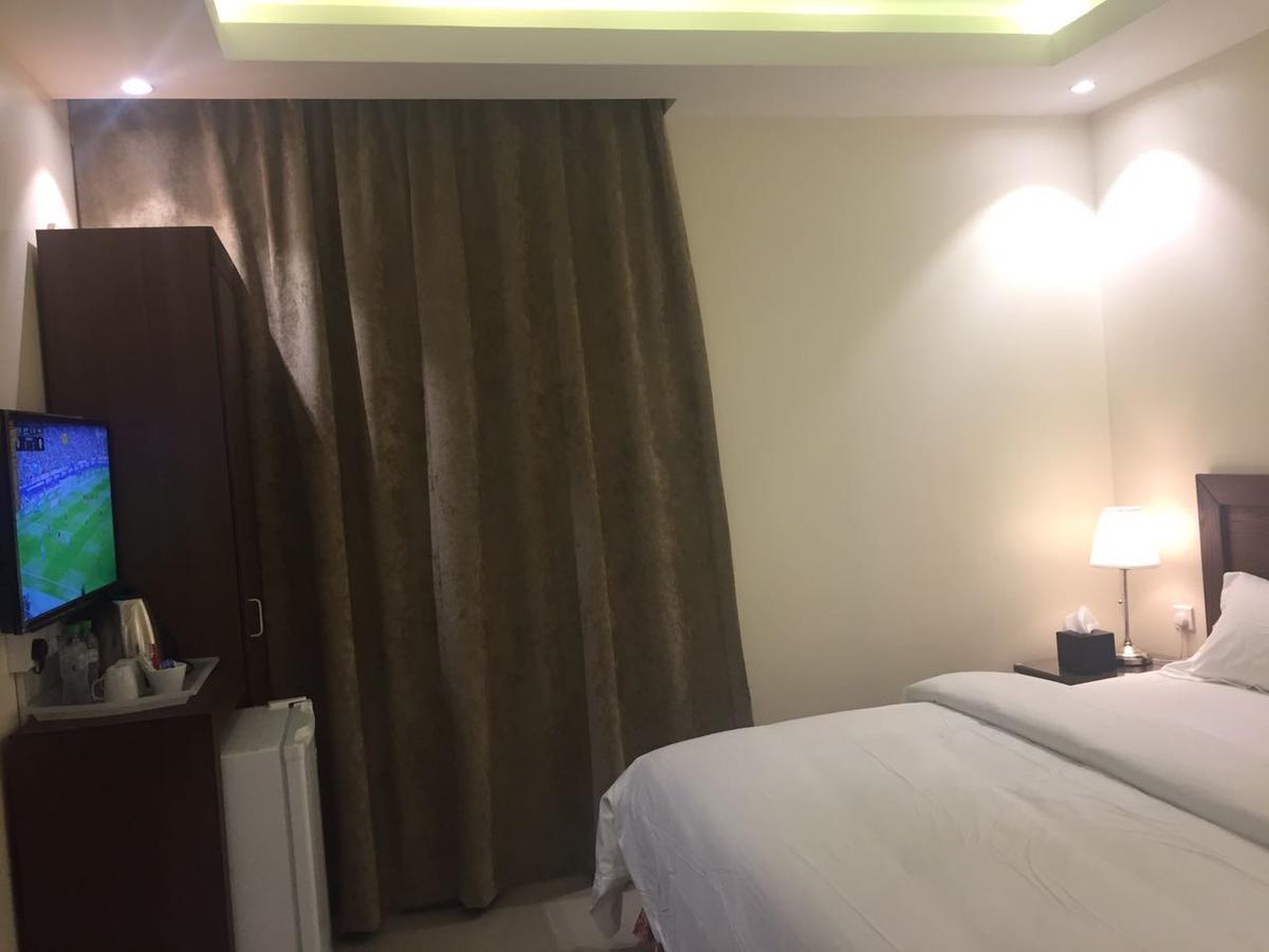 Aparthotel Asfar Plaza à Khobar Extérieur photo