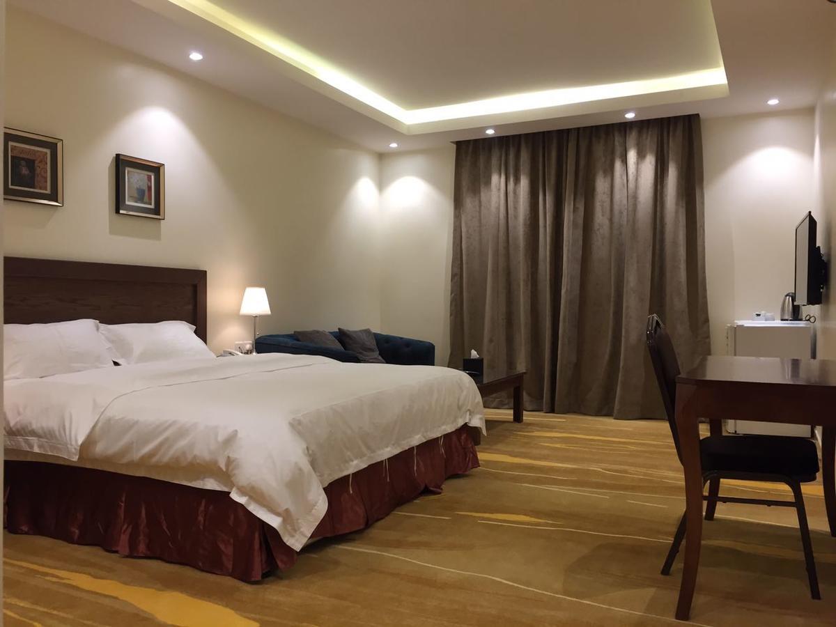 Aparthotel Asfar Plaza à Khobar Extérieur photo